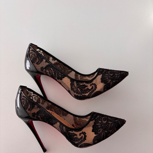 Christian Louboutin Black Patent Leather and Lace Follies - Picture 3 of 4